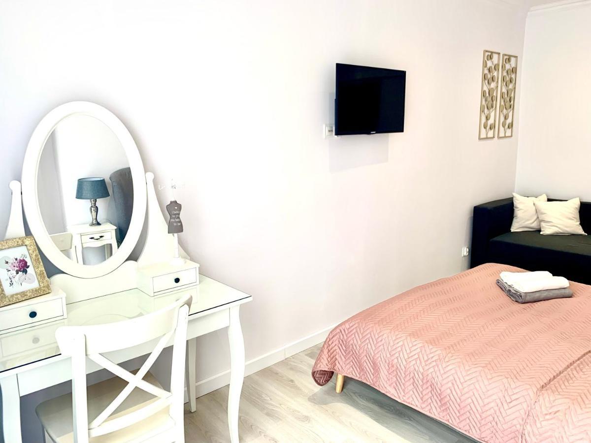 Apartamenty Sienkiewicza De Lux 凯尔采 外观 照片